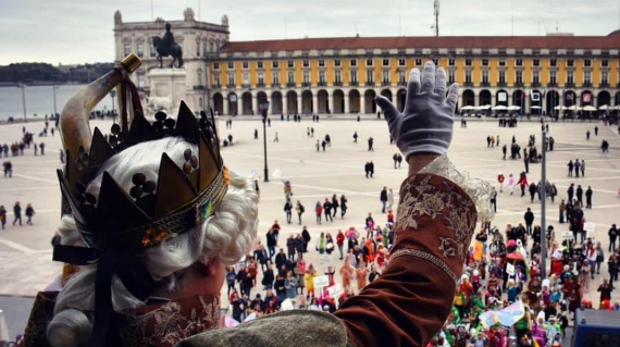 O rei do Carnaval de Torres Vedras na Praça do Comércio