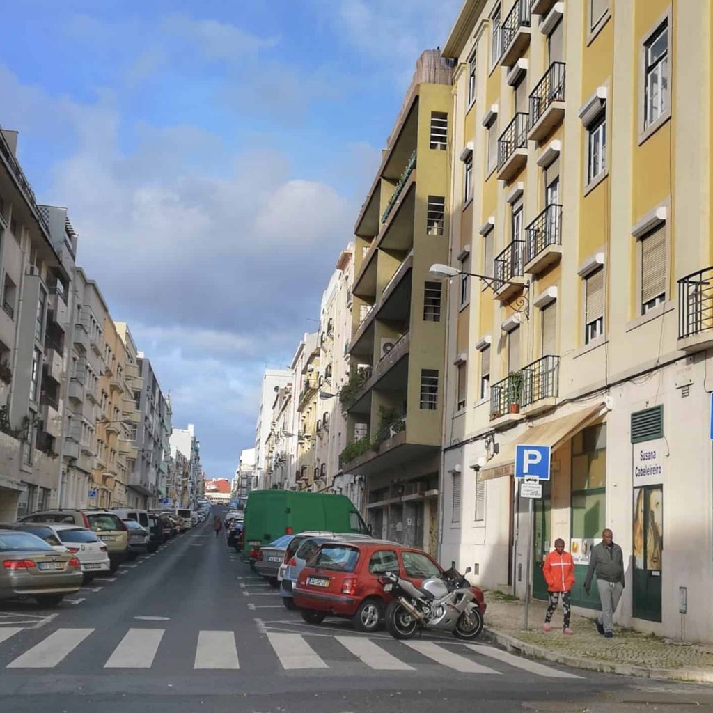 A rua onde o serial killer Diogo Alves se escondia