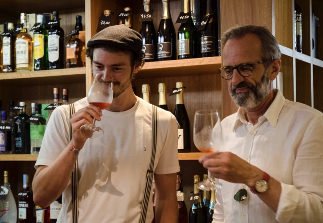 Tasting of Lisbon wines during a guided tour