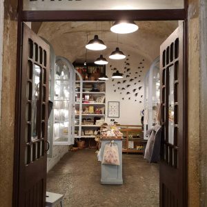 A vida Portuguesa, a beautiful shop in Lisbon's chiado offering products and souvenirs made in Portugal