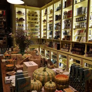 A vida Portuguesa, a beautiful shop in Lisbon's chiado offering products and souvenirs made in Portugal