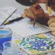 Taller de pintura de azulejos junto al Museo Azulejos