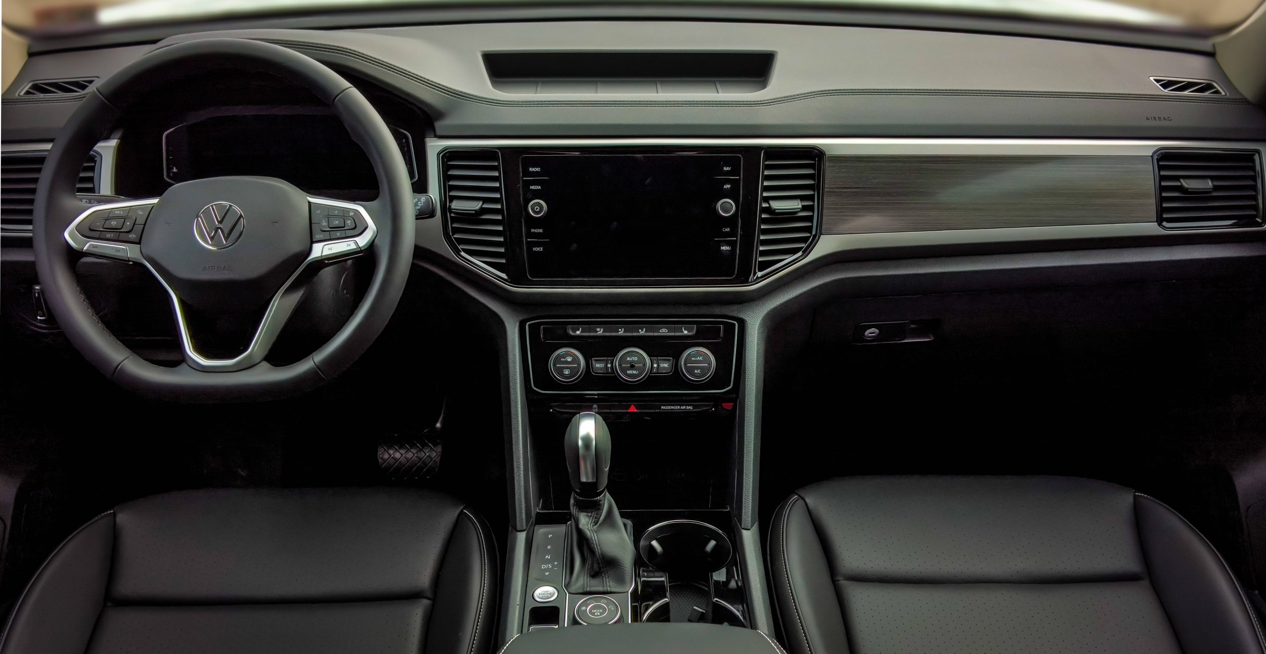 Car hire in Lisbon with Budget or Alamo