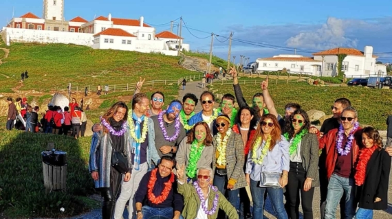 Formación de equipos durante un seminario en Lisboa con actividades, organización completa del evento de la empresa