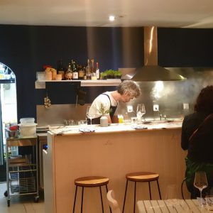 Natural wine bar from Portugal and Europe located near the Estrela Garden Park in Lisbon