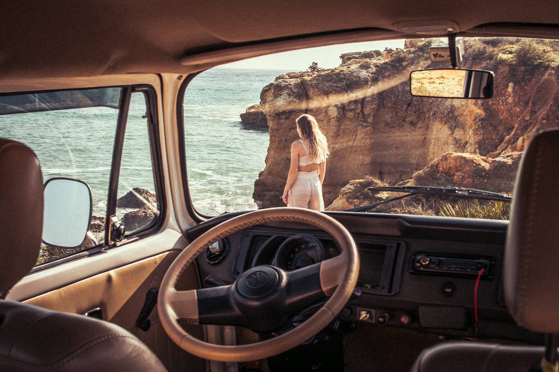 Alugue uma autocaravana para uma viagem de carro em Portugal