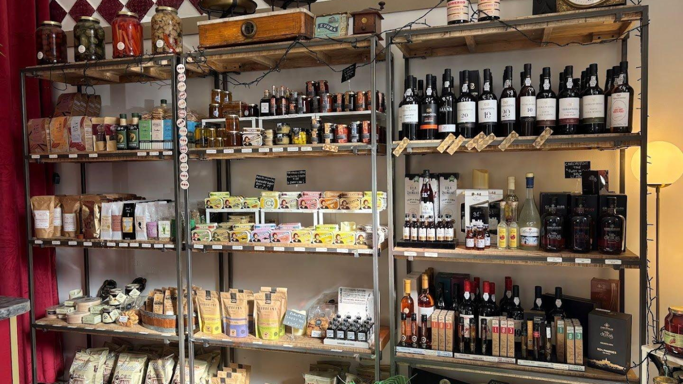 Productos gourmet portugueses en POP en Graça, Lisboa