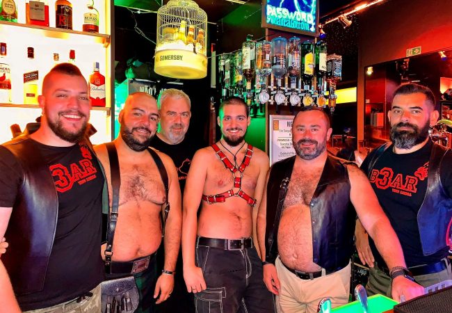 O Tr3s é um bar gay para ursos, mas acolhe toda a comunidade LGBT em Lisboa